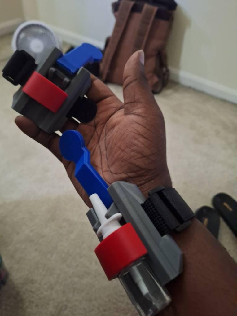 Customer photo of 3D Printed Web Shooter x2 | Functional Water Spray | Cosplay Prop | Superhero Costume Gift