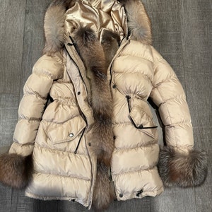 Cashmere, Wool, Alpaca Mixed Fabric Woman Fur Coat With Real Fur Coat ...