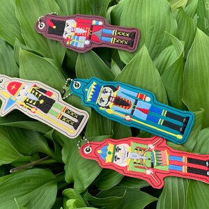 Chef Hat Files for Embroidery Machines Dst Pes Exp Jef Pcd Pcs Pec Vip ...