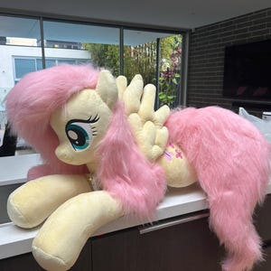 フラッターシャイ 等身大ぬいぐるみ - マイリトルポニー ぬいぐるみ