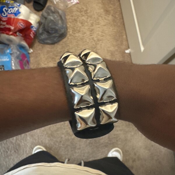 150 Stück Ziernieten Set - Silberne Spike Nieten Für DIY Kleidung & Accessoires