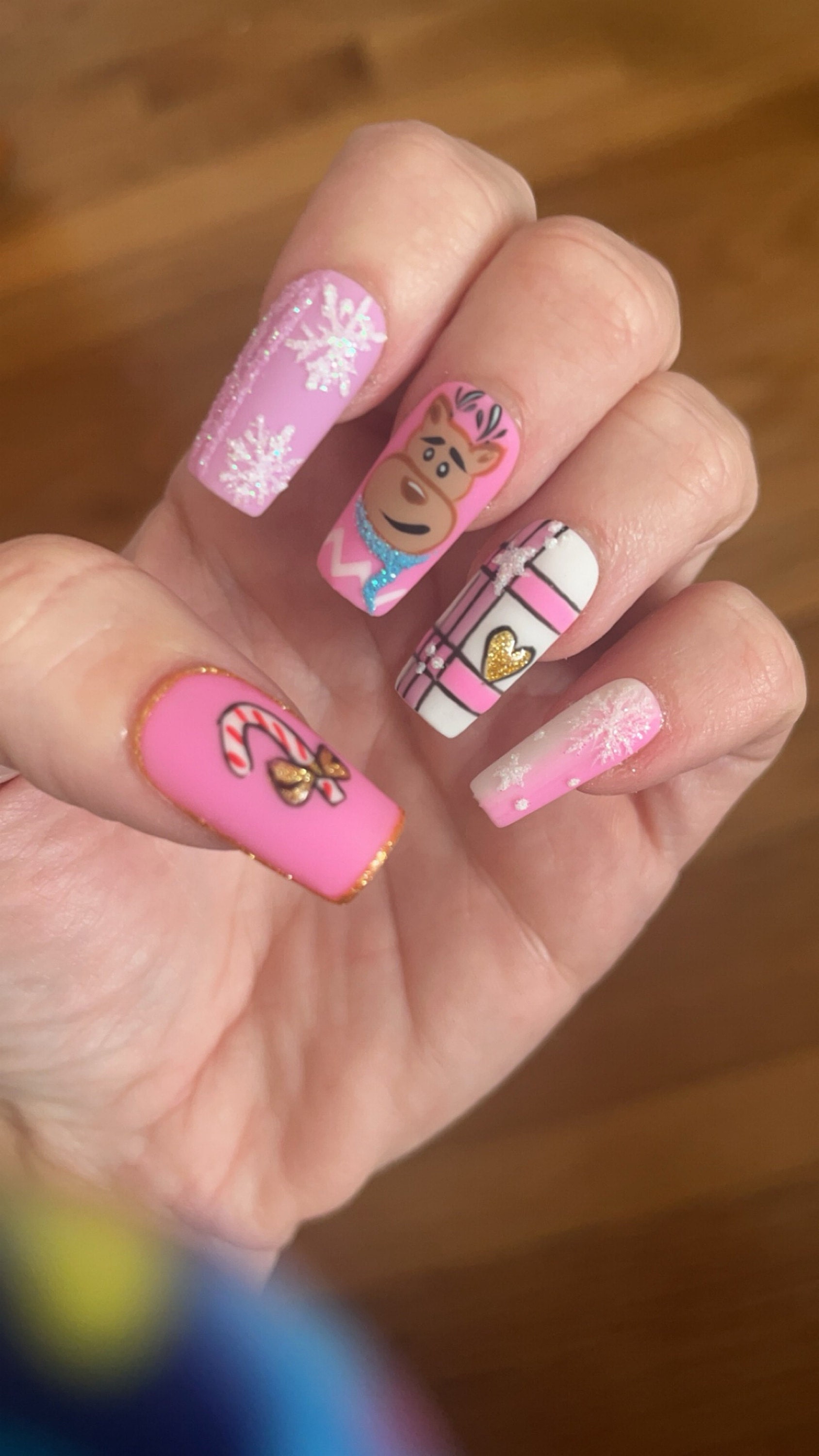 Christmas Reindeer Press On Nails | Pinky Fake Nails | Luxury Stiletto Nail Set | Matte Elegant Gift Nails K174