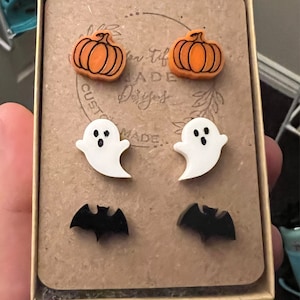 Alyssa added a photo of their purchase
