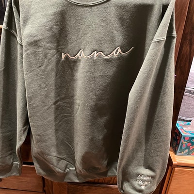 Mama Embroidered Sweatshirt, Mama Crewneck Sweatshirt Pregnancy Reveal ...