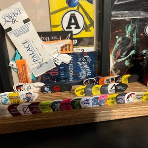 Alyssa added a photo of their purchase