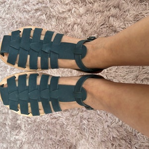 Maria added a photo of their purchase