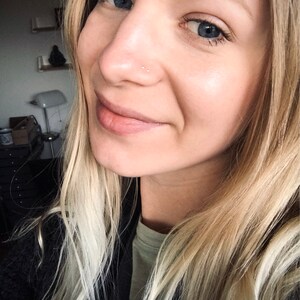Inaktives Konto hat ein Foto des gekauften Artikels hinzugefügt