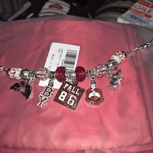 Valetta added a photo of their purchase