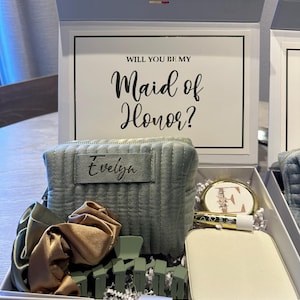 Fallon added a photo of their purchase