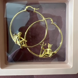 Jessica added a photo of their purchase