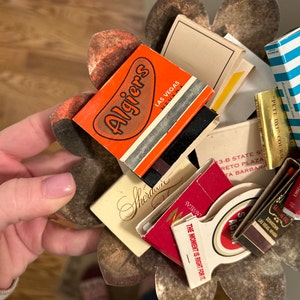 Vintage Matchbooks (Lots of 16)