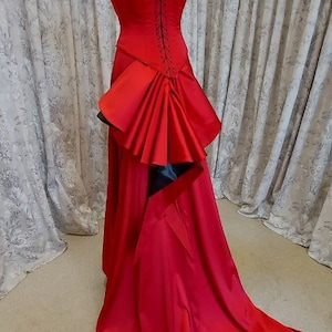 red victorian corset dress Victorian Gothic Black and Burgundy Lace Corset Dress with Layered Tulle Skirt Gothic Corset Dress with Long Sleeves Plus Size