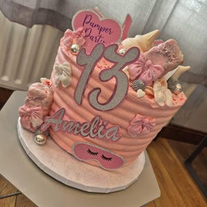 Jacqui added a photo of their purchase