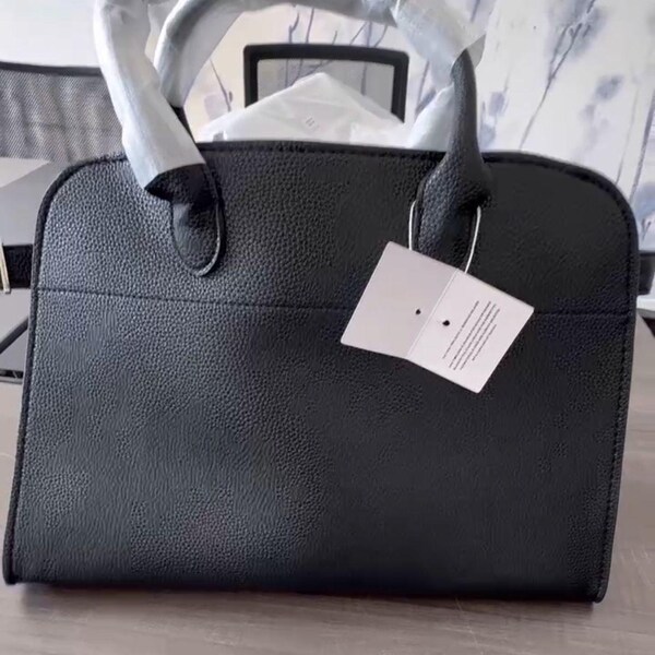 Structured Top Handle Handbag for Women – Elegant Everyday Style