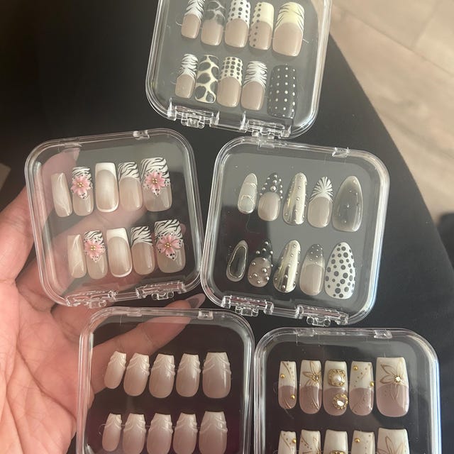 Long Square Almond Press on Nails,hand Painted Nail,custom Press on Nails,3d Nails,star Nails,acrylic Nails ,fake Nails,nail Art,star Nails