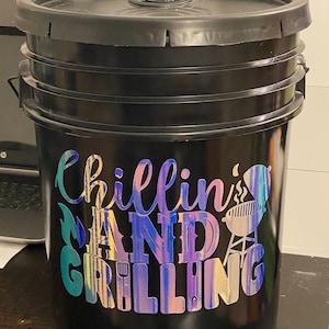 Jolie added a photo of their purchase