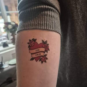 Chelsie added a photo of their purchase