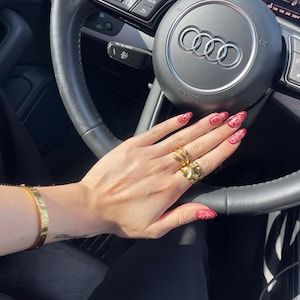 Mariana added a photo of their purchase