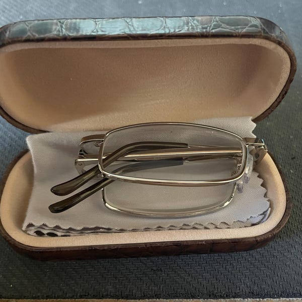 Folding Reading Glasses 3-pair Set: Compact Metal Frame With Cases - Etsy