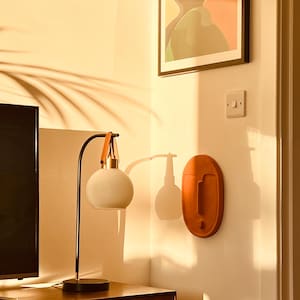 Fluxo Ceramic Vase -  Medium Speckled Pistachio Green