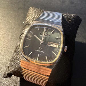 Hamid added a photo of their purchase