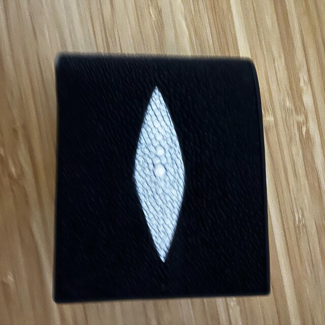 Pelgio Piel De Stingray - Piel Auténtica Bifold Billetera Negro