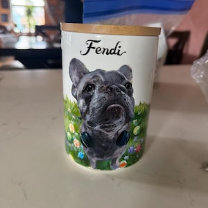 Leilani added a photo of their purchase