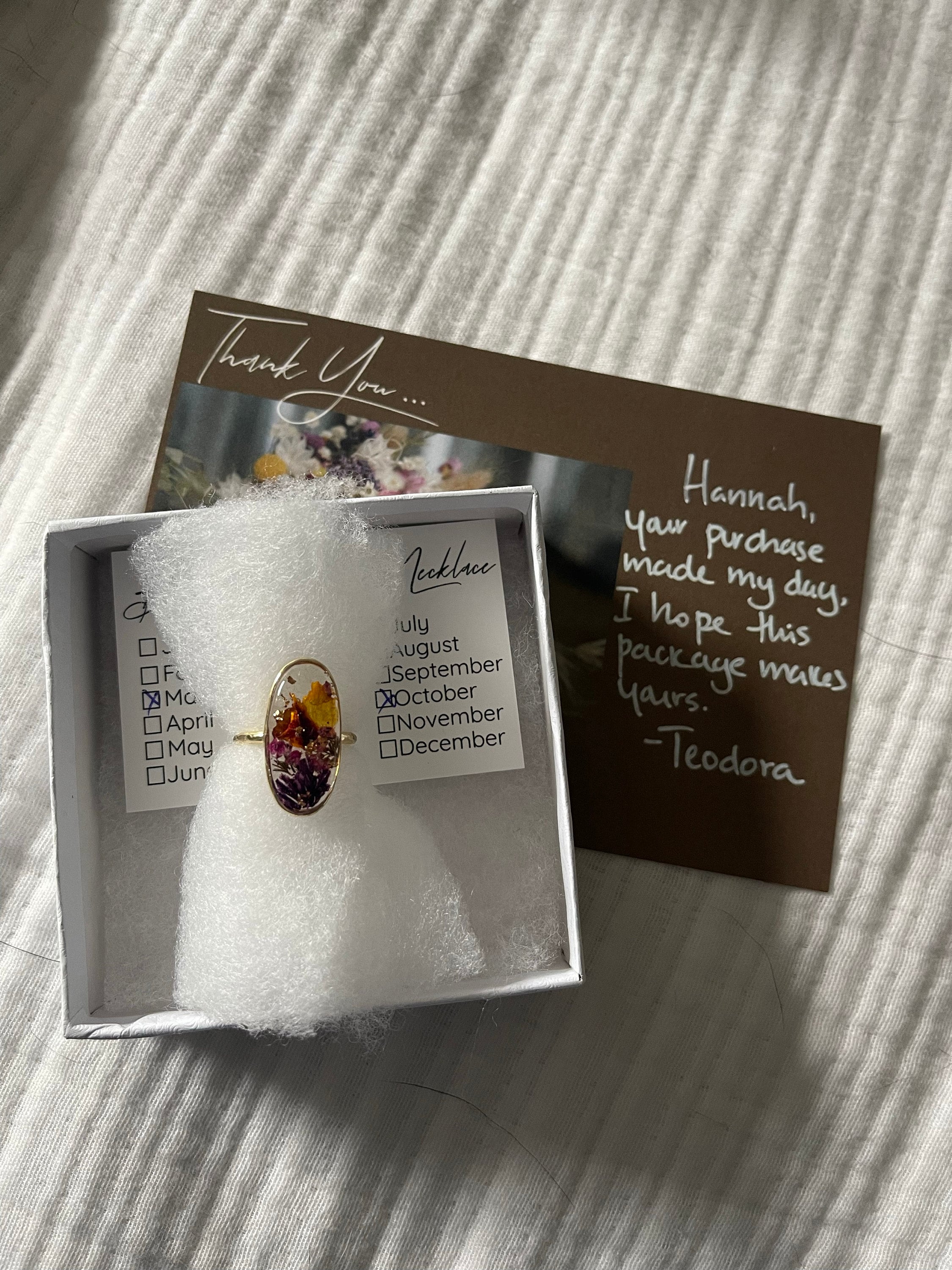 Personalized birth flower ring, birth month flower jewelry, personalized birthday gift for her, nature inspired ring, custom resin ring