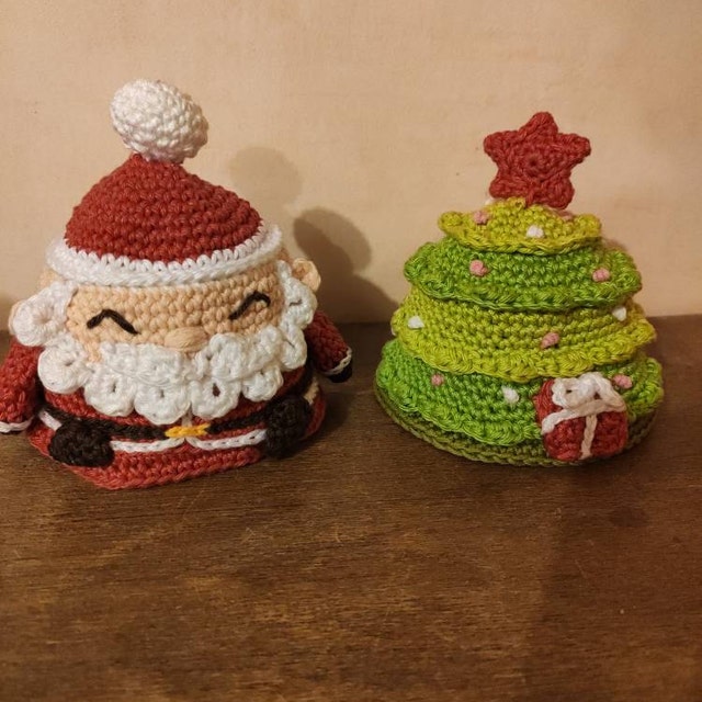 リバーシブルクリスマスあみぐるみパターン - クリスマスオーナメント