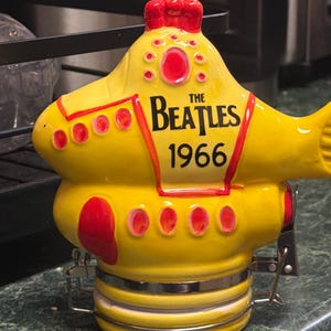Beatles Yellow Submarine 1966 Containers Also Have, Rolling Stones