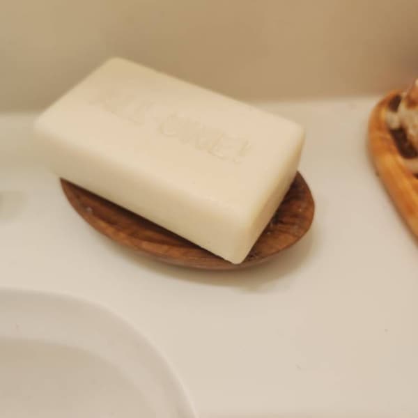 Original Olive Wood Cutting Board with Handle