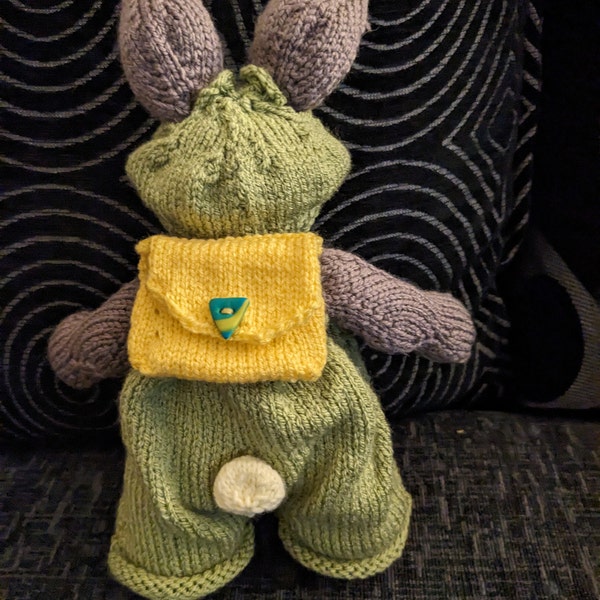 Knitting Pattern: Bags, Baskets and Backpacks (for 9 Inch Little Cotton ...