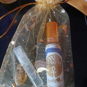 Felicia added a photo of their purchase