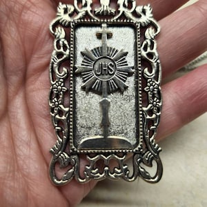 Lovely Slender Sculpted Raised Textures & Swirls Rhinestone - Etsy