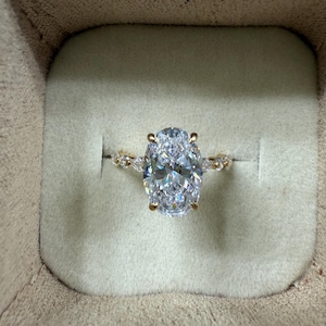 Jonne' added a photo of their purchase