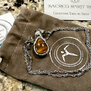 Anna added a photo of their purchase