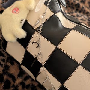 Dalia added a photo of their purchase