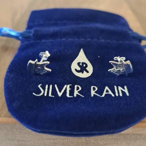 Rachel added a photo of their purchase