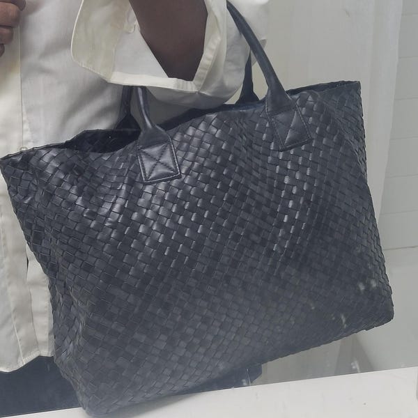 FAUX LEATHER HOBO BAG