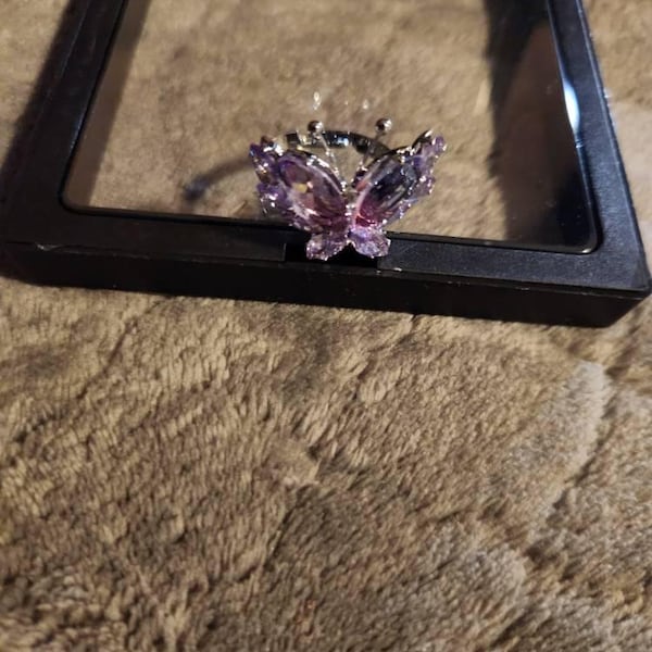 Purple Magenta Enamel Butterfly Opening Ring main image 1