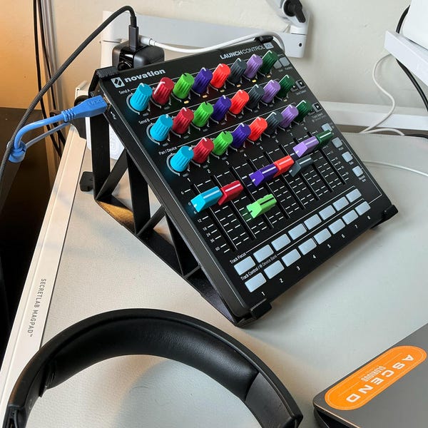 STAND for ELEKTRON Digitakt / Digitone / Syntakt / Octatrack Mk2 ...