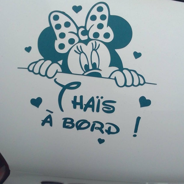 Sticker Voiture "Bébé à Bord" Modèle Doudou - Personnalisable Avec Un Prénom, Fabriqué En France
