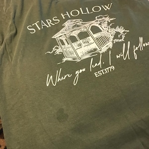 Lyndsey added a photo of their purchase