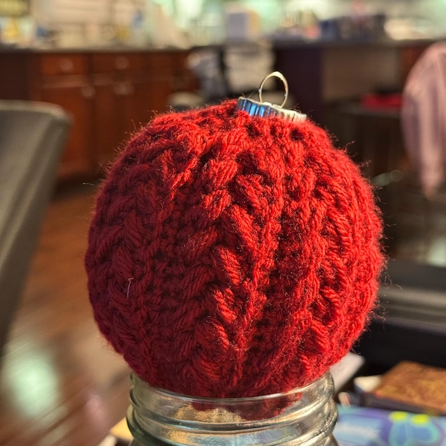 A customer's finished Snowy Wheat Stitch Ornament Crochet Pattern