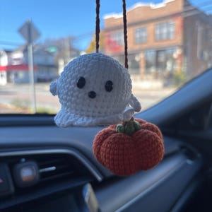 Amandine added a photo of their purchase