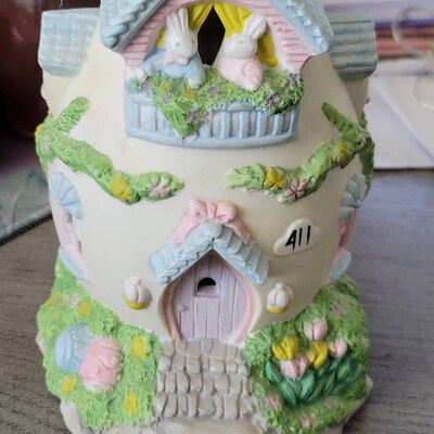 Gold Dollar Sign Confetti - Retail Pack For Money Themed Parties & Celebrations