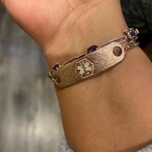 Gilliaun added a photo of their purchase