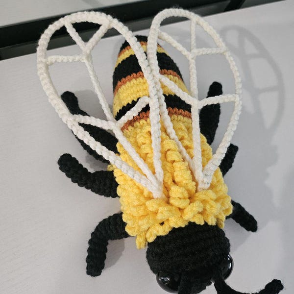 Crochet Pattern - Bumblebee **PATTERN ONLY** - Etsy