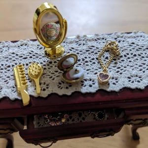 由美 added a photo of their purchase