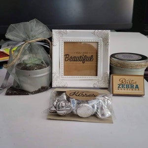 Taylor added a photo of their purchase